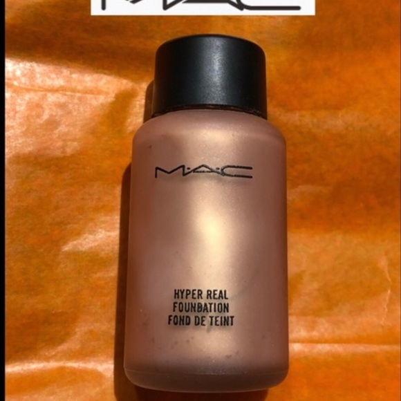 MAC Cosmetics Other - MAC Limited Edition Supreme Hyper Real Foundation